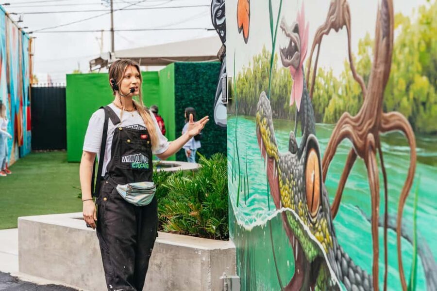 Miami: Wynwood Walls, Galleries, and Murals Guided Tour - Goldman Global Arts: canvas and sculpture when the walls need a break