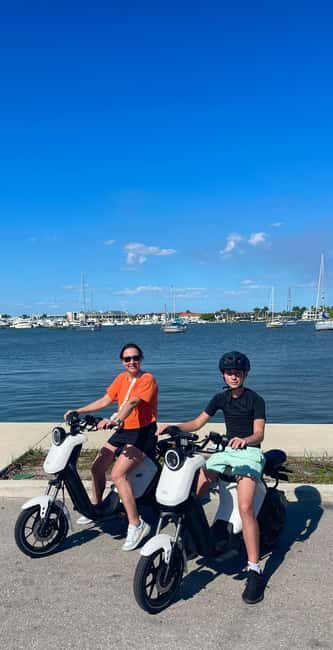 Naples Florida: Downtown Electric Moped Tour - Fun For All - Port Royal: the expensive real estate stretch (and why that may be the point)