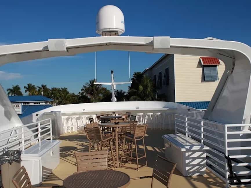 Naples: Sightseeing and Dining Cruises - Key things you’ll notice fast