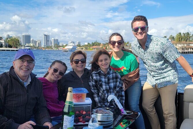 Private Cruise Or Sandbar Trip in Fort Lauderdale/Day or Night - Intracoastal waterway and New River: America’s Venice from your seat
