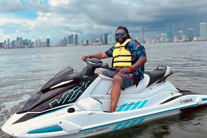 Private Jetski Excursion In Miami - Your Ride Plan: Instructions, Life Jackets, and Being the Captain