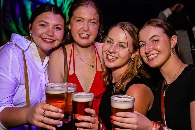 Pub Crawl Miami Wynwood - Style Rules: Smart Casual, No Shortcuts