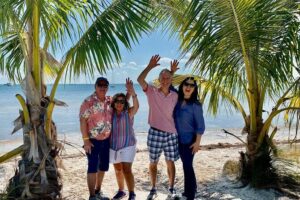 See it All in One Tour!! 6hr VIP Full Experience of Miami!! - Star Island Drive: Celebrity Homes Without Needing a Key