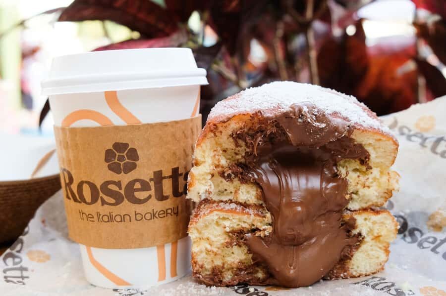 South Beach Sweets Tour: Donuts, Pastelitos, and Patisseries - Stop Three: More Italian-Style Donuts on the Ocean Drive Route