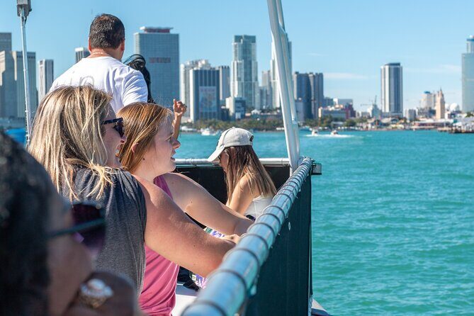 Sunset Star Island Cruise - Miami Beach Marina and Port of Miami: Yachts to Gantry Cranes