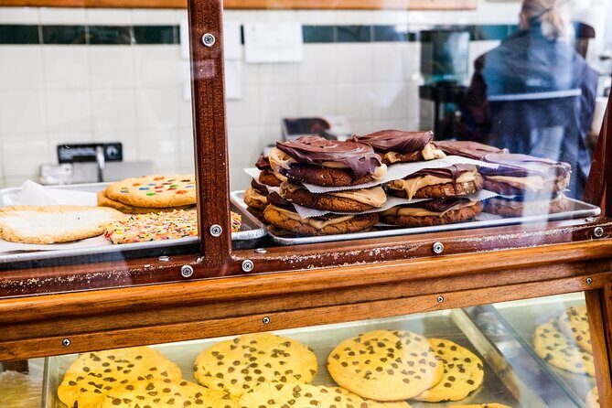 Sweet Treats of Key West: A Tasty Walking Tour of Old Town - Price and Logistics: Is $70 Worth It for This Kind of Walk?