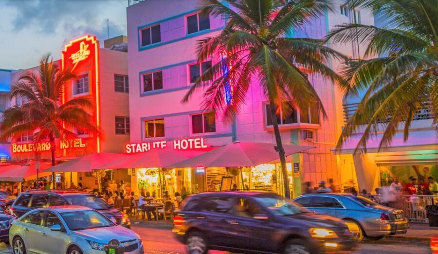 Walking Tour with Cocktails(optional) Miami - Key things you’ll notice on this Art Deco and Cocktail Tour