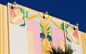 Walking Tour with Cocktails(optional) Miami - The stories behind the style: pioneers, mob, Hollywood, and Miami’s momentum