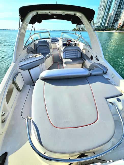 West Palm Beach: Private Boat Tour with a Captain - Manatee Lagoon area: why this stop style works
